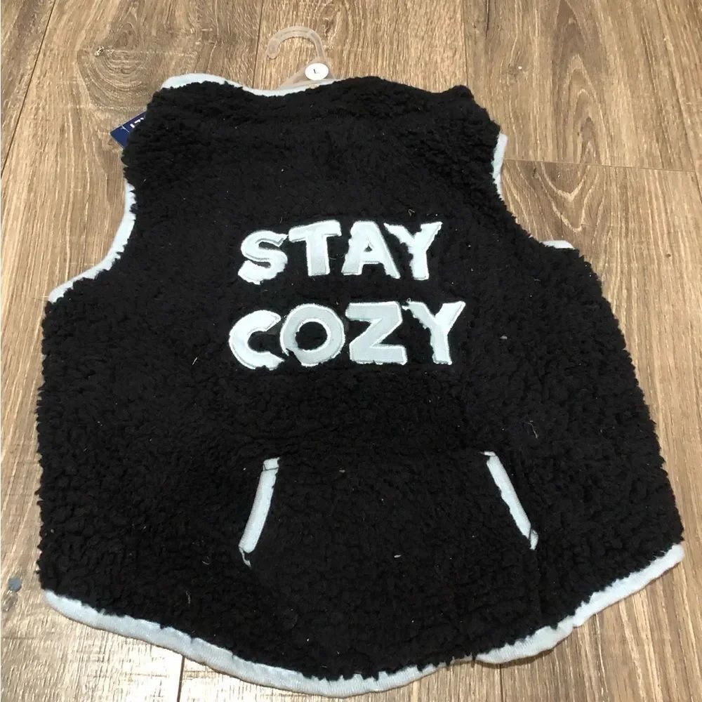 NEW Pet Black Fleece Vest with 'Stay Cozy' Text Size L For Dogs